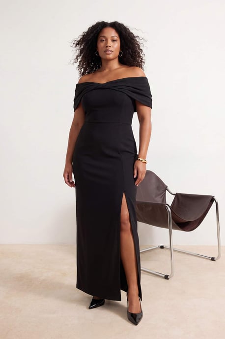 Trendyol Curve Damen Schwarz Einfarbig Maxi Ärmellos Abschluss / Ball Bodycon Große Größen Kleid - Image 1