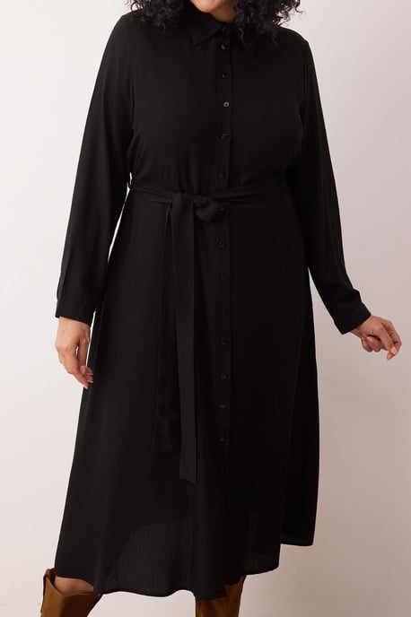 Trendyol Curve Damen Schwarz Einfarbig Maxi Lang Casual Hemdblusenkleid Große Größen Kleid - Image 2