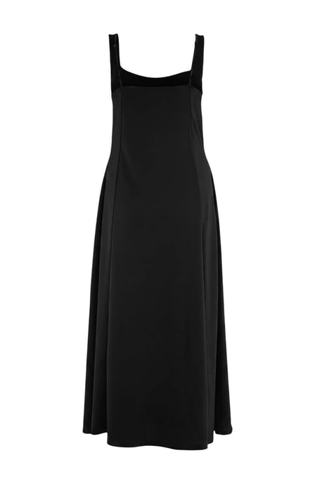 Trendyol Curve Damen Schwarz Einfarbig Maxi Ärmellos A-Linie Große Größen Kleid - Image 4