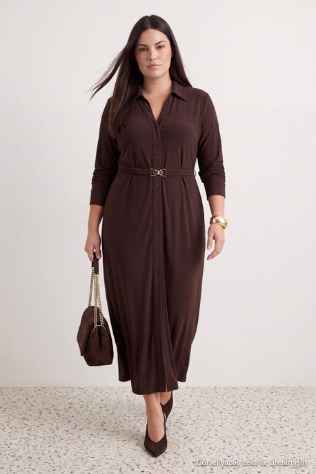 Trendyol Curve Maxi‑kleid, gerade Passform, lang, große Größen (Plus Size) - Braun - Image 6