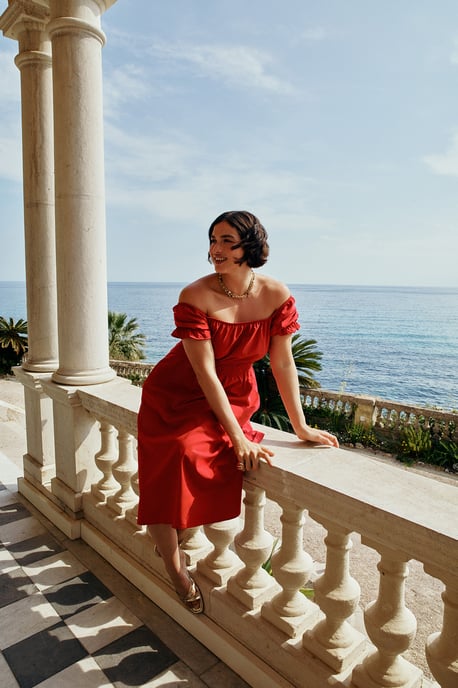 Trendyol Curve Damen Rot Einfarbig Maxi Kurz Casual A-Linie Große Größen Kleid - Image 1