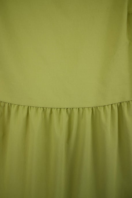 Trendyol Curve Damen Grün Einfarbig Maxi Ärmellos Casual A-Linie Große Größen Kleid - Image 4