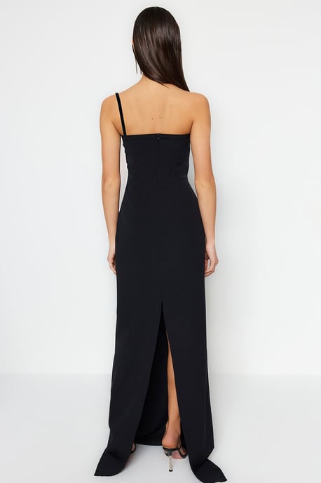 TRENDYOLMİLLA Damen Schwarz Einfarbig Maxi Ärmellos Abschluss / Ball A-Linie Abend & Ball Kleid - Image 4