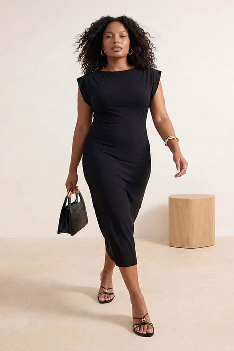 Trendyol Curve Damen Schwarz Einfarbig Maxi Ärmellos Casual Bodycon Große Größen Kleid - Image 2