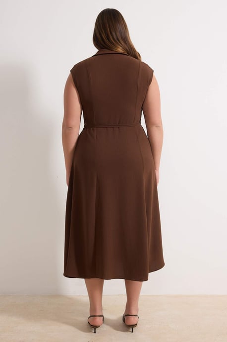 Trendyol Curve Damen Braun Einfarbig Maxi Ärmellos Casual Gerade Große Größen Kleid - Image 3