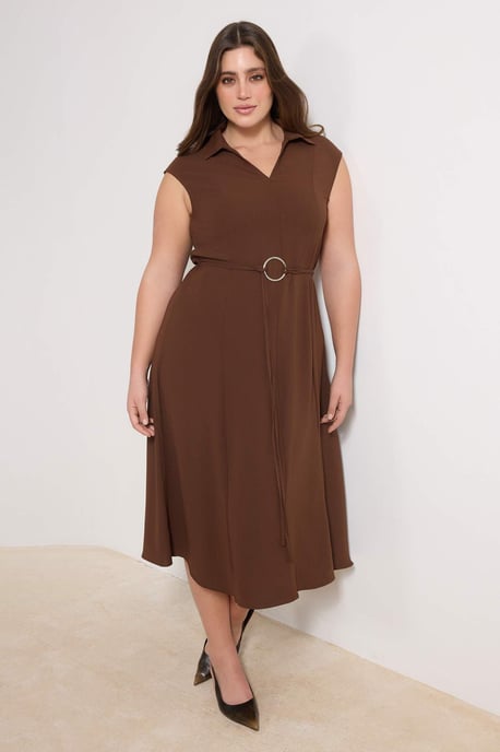 Trendyol Curve Damen Braun Einfarbig Maxi Ärmellos Casual Gerade Große Größen Kleid - Image 6