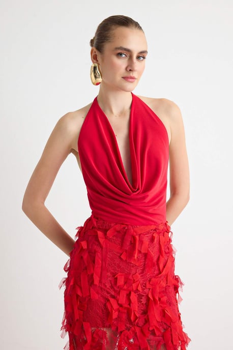 TRENDYOLMİLLA Damen Rot Einfarbig Maxi Ärmellos Gerade Abend & Ball Kleid - Image 2