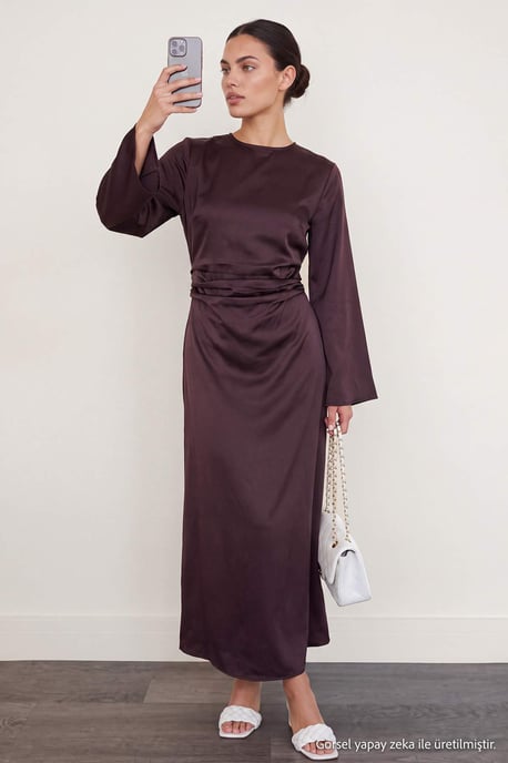 TRENDYOLMİLLA Damen Braun Einfarbig Maxi Lang Gerade Kleider - Image 1
