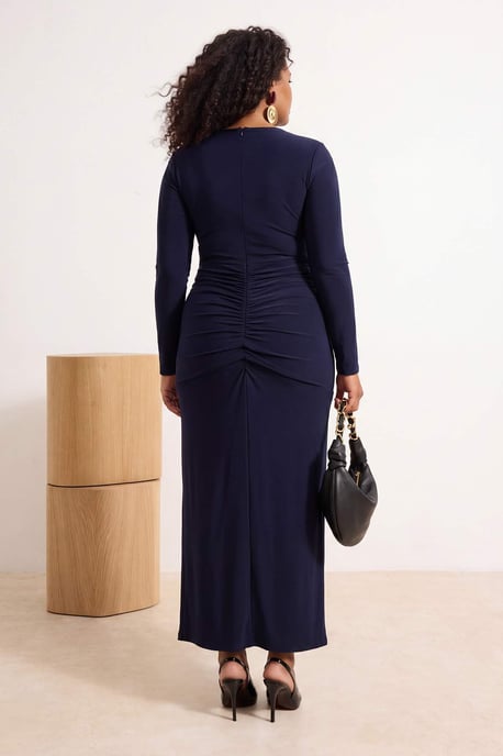Trendyol Curve Damen Dunkelblau Einfarbig Maxi Ärmellos Gerade Große Größen Kleid - Image 2