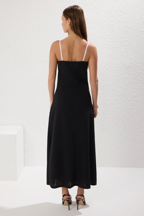 TRENDYOLMİLLA Damen Schwarz Colour-Block Maxi Ärmellos Abend / Alltag A-Linie Kleider - Image 3