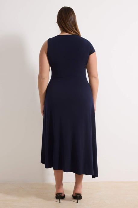 Trendyol Curve Damen Dunkelblau Einfarbig Maxi Ärmellos Abend / Alltag A-Linie Große Größen Kleid - Image 3