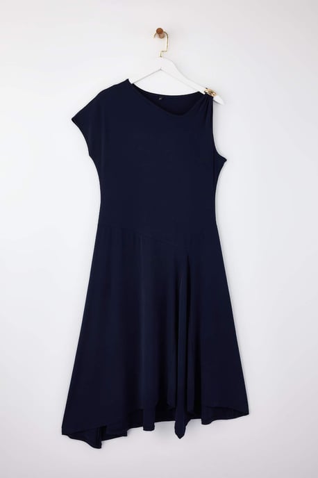Trendyol Curve Damen Dunkelblau Einfarbig Maxi Ärmellos Abend / Alltag A-Linie Große Größen Kleid - Image 4