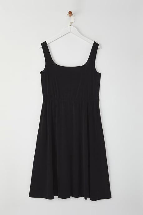 Trendyol Curve Damen Schwarz Einfarbig Maxi Ärmellos Casual Skater Große Größen Kleid - Image 5