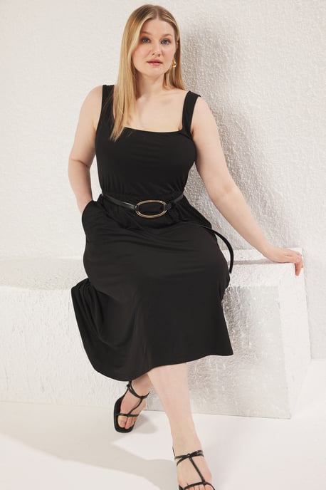 Trendyol Curve Damen Schwarz Einfarbig Maxi Ärmellos Casual Skater Große Größen Kleid - Image 6