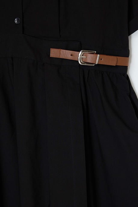 Trendyol Curve Damen Schwarz Einfarbig Midi Kurz Casual Gerade Große Größen Kleid - Image 2