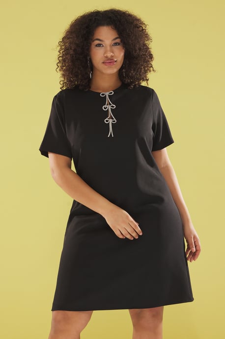 Trendyol Curve Damen Schwarz Einfarbig Midi Kurz Elegant/Abend Gerade Große Größen Kleid - Image 5