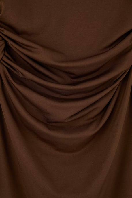 Trendyol Curve Damen Braun Einfarbig Midi Lang Casual Gerade Große Größen Kleid - Image 5