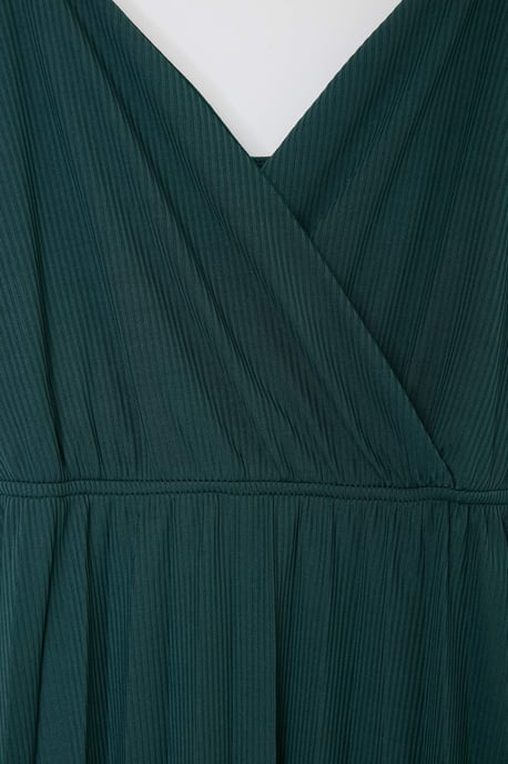 Trendyol Curve Damen Grün Einfarbig Midi Ärmellos Casual A-Linie Große Größen Kleid - Image 4