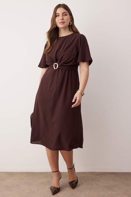 Trendyol Curve Damen Braun Einfarbig Midi Kurz Abend / Alltag A-Linie Große Größen Kleid - Image 1