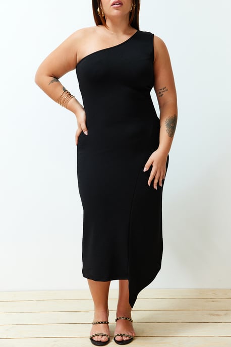 Trendyol Curve Damen Schwarz Einfarbig Midi Ärmellos Casual Asymmetrisch Große Größen Kleid - Image 2