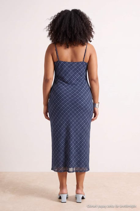 Trendyol Curve Damen Blau Kariert Midi Ärmellos Casual A-Linie Große Größen Kleid - Image 4