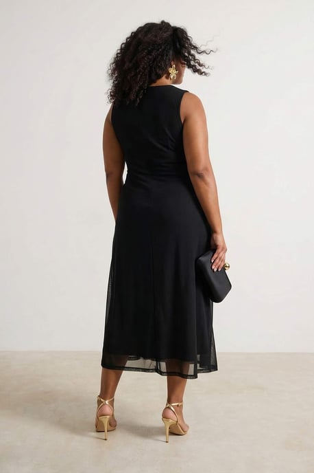 Trendyol Curve Damen Schwarz Animal-Print Midi Ärmellos Elegant/Abend Bodycon Große Größen Kleid - Image 4