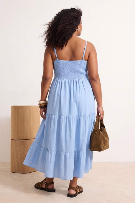 Trendyol Curve Einfarbiges Skaterkleid, midi, ärmellos, große Größen - Blau - Image 3