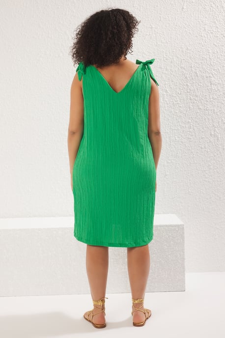 Trendyol Curve Damen Grün Einfarbig Kurz / Mini Ärmellos Strandmode Gerade Große Größen Kleid - Image 4