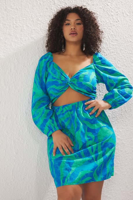 Trendyol Curve Damen Mehrfarbig Grafik Kurz / Mini Lang Strandmode Gerade Große Größen Kleid - Image 1