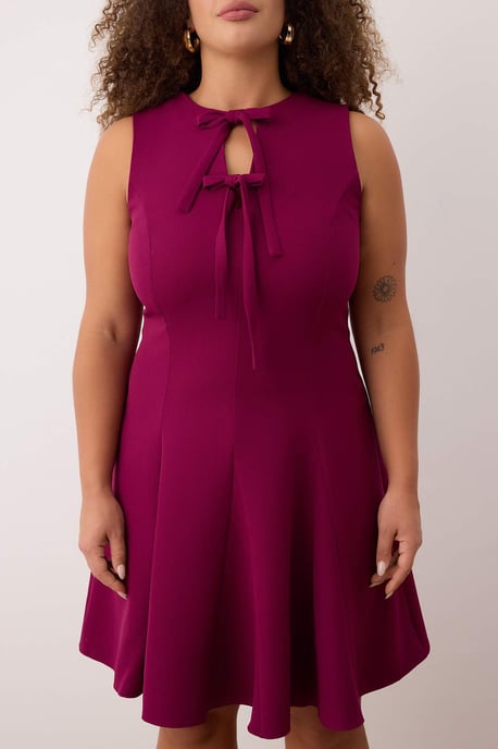 Trendyol Curve Damen Lila Einfarbig Kurz / Mini Ärmellos Casual A-Linie Große Größen Kleid - Image 4
