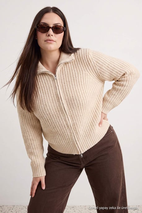 Trendyol Curve Damen Beige Einfarbig Lang Regular Fit Große Größen Cardigans - Image 2