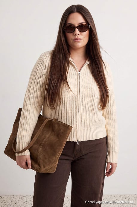 Trendyol Curve Damen Beige Einfarbig Lang Regular Fit Große Größen Cardigans - Image 4