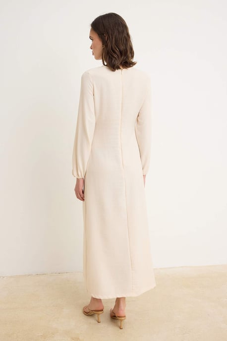 Trendyol Modest Damen Ecru Einfarbig Maxi Lang Casual Zweireihig Modest Kleider - Image 3