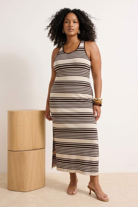 Trendyol Curve Damen Bordeaux Gestreift Maxi Ärmellos Casual Gerade Große Größen Kleid - Image 6