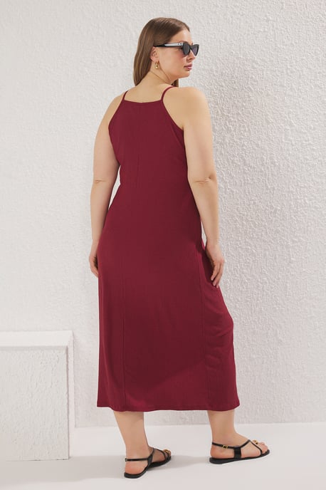 Trendyol Curve Damen Bordeaux Einfarbig Maxi Ärmellos Casual A-Linie Große Größen Kleid - Image 3