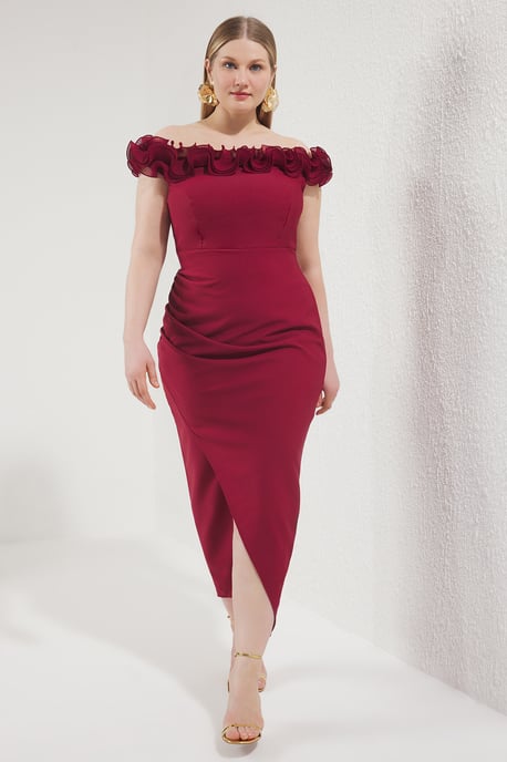 Trendyol Curve Damen Bordeaux Einfarbig Maxi Ärmellos Elegant/Abend A-Linie Große Größen Kleid - Image 1