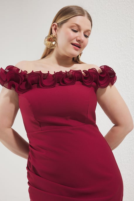 Trendyol Curve Damen Bordeaux Einfarbig Maxi Ärmellos Elegant/Abend A-Linie Große Größen Kleid - Image 6