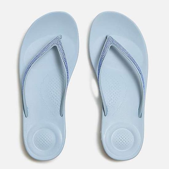 FitFlop Iqushion Sparkle Damen Flip-Flops in Wolkenblau - Image 2