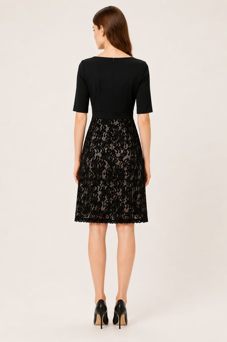 Kleid mit Spitzeneinsatz und ausgestelltem Rock - Image 3