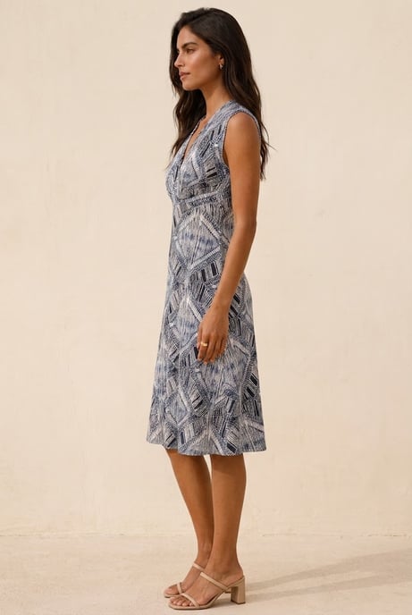 Ärmelloses Kleid mit grafischem Print in A-Linie - Image 2