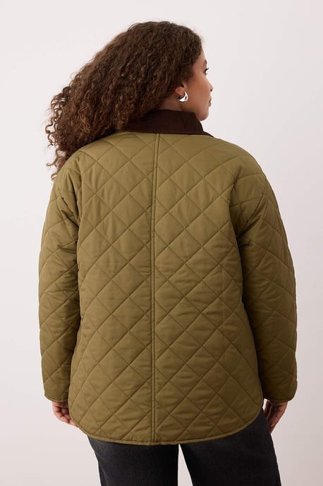 Trendyol Curve Damen Khaki Einfarbig Lang Regular Fit Große Größen Mäntel - Image 4