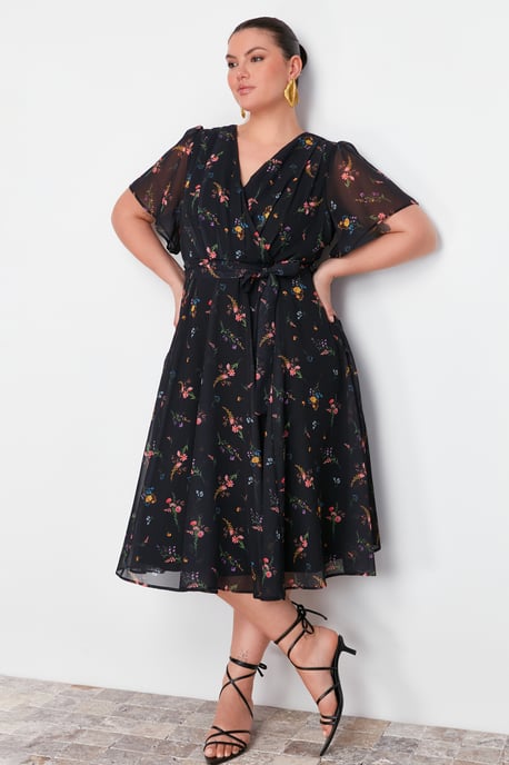 Trendyol Curve Damen Mehrfarbig Geblümt Maxi Kurz Casual A-Linie Große Größen Kleid - Image 2