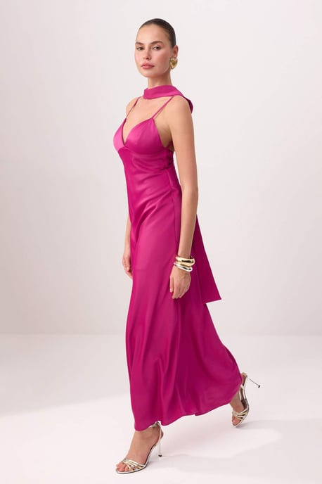 TRENDYOLMİLLA Damen Rosa Einfarbig Maxi Ärmellos Elegant/Abend A-Linie Kleider - Image 1
