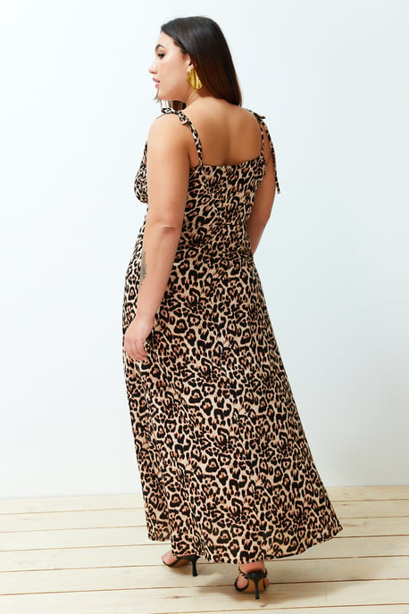 Trendyol Curve Damen Braun Animal-Print Maxi Ärmellos Casual A-Linie Große Größen Kleid - Image 5