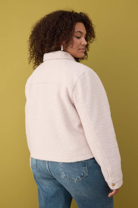 Trendyol Curve Damen Ecru Einfarbig Regular Fit Große Größen Mäntel - Image 3