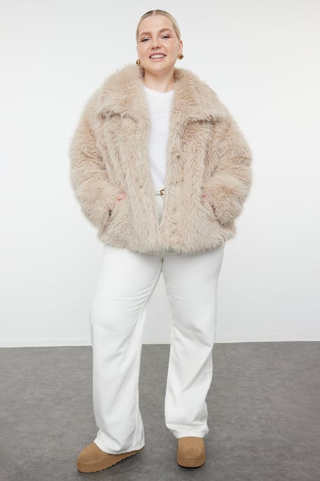 Trendyol Curve Damen Beige Einfarbig Lang Regular Fit Große Größen Mäntel - Image 6