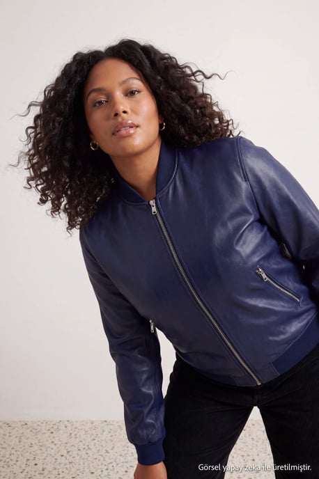 Trendyol Curve Damen Dunkelblau Einfarbig Lang Regular Fit Große Größen Mäntel - Image 6