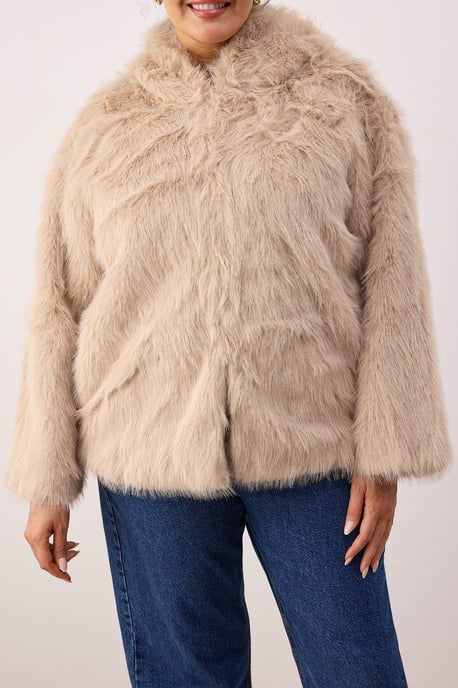 Trendyol Curve Damen Beige Einfarbig Lang Oversize Große Größen Mäntel - Image 3