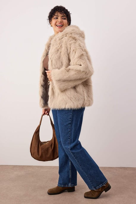 Trendyol Curve Damen Beige Einfarbig Lang Oversize Große Größen Mäntel - Image 6