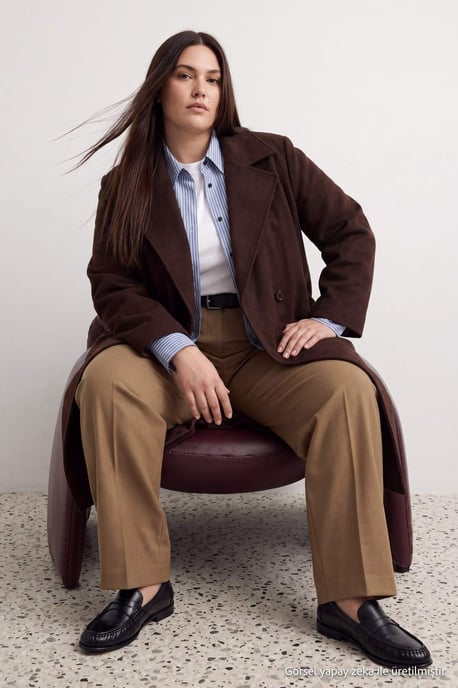 Trendyol Curve Damen Braun Einfarbig Lang Oversize Große Größen Mäntel - Image 6